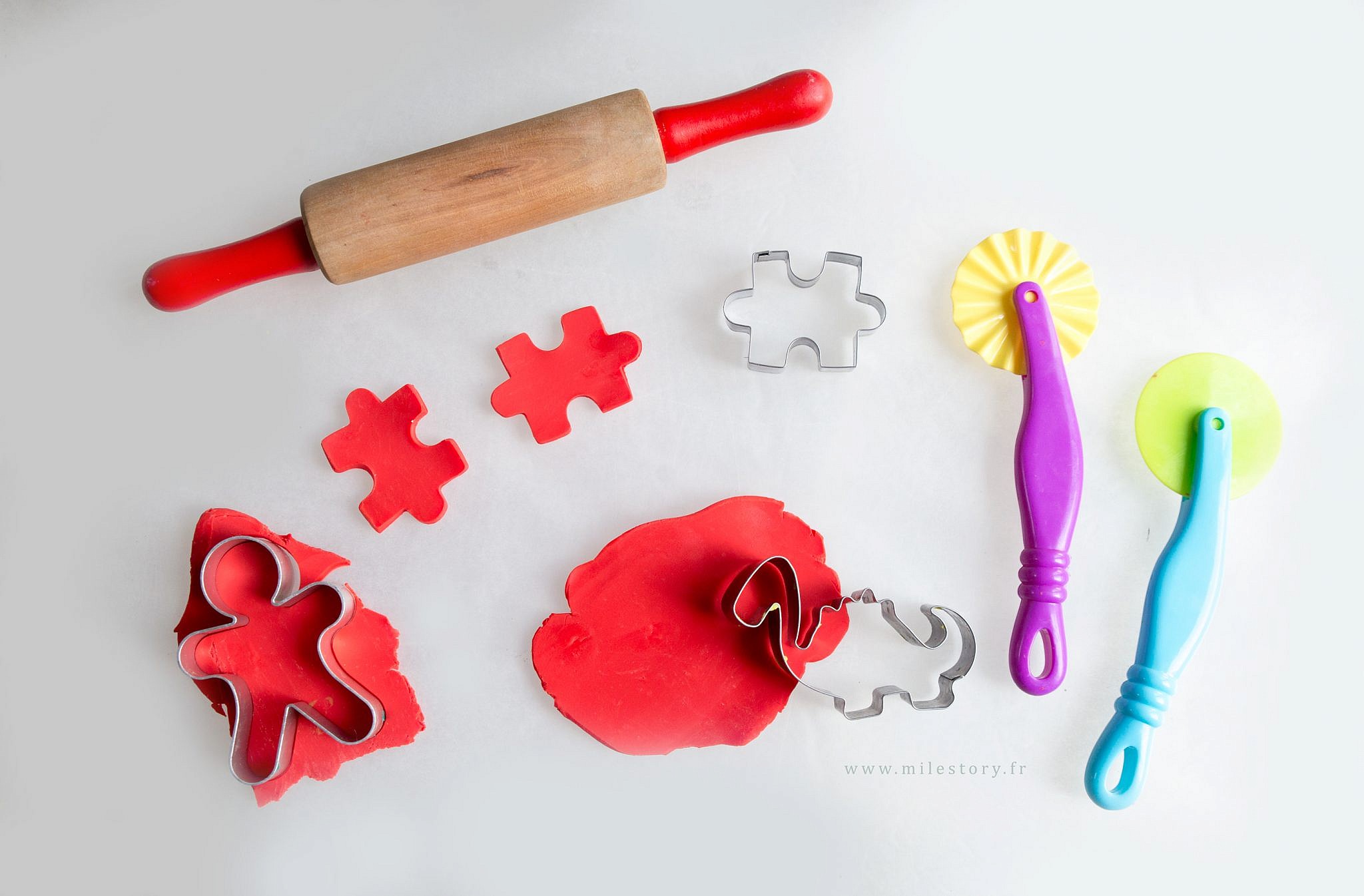 Jeu de pâte Ensemble d'outils - Modélisation de la pâte et des outils - Kit  d'outils de pâte à modeler Pour les enfants, faire semblant de jouer  Accessoires de pâte à modeler